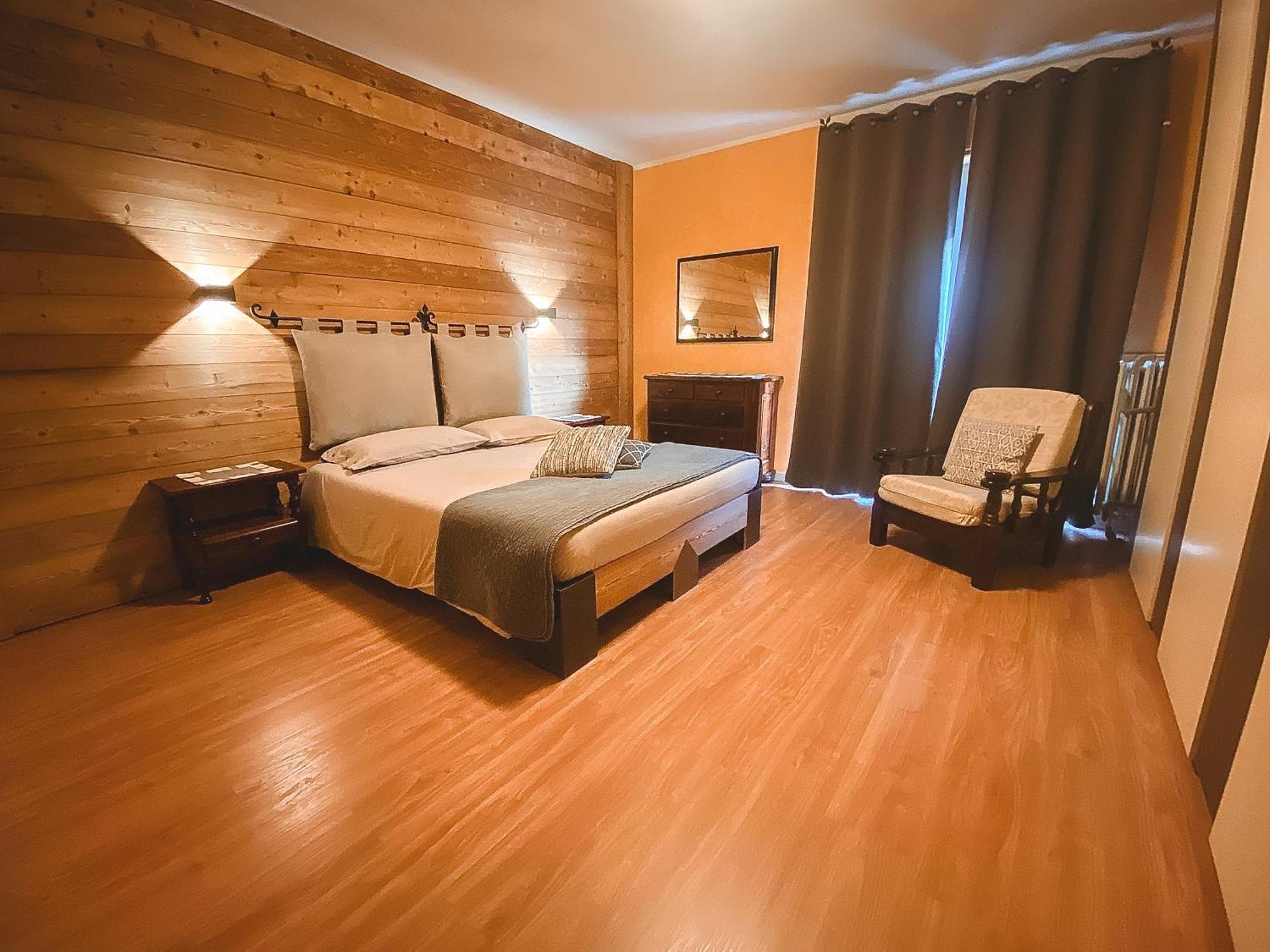 Apartment L'Envers Аоста Екстериор снимка