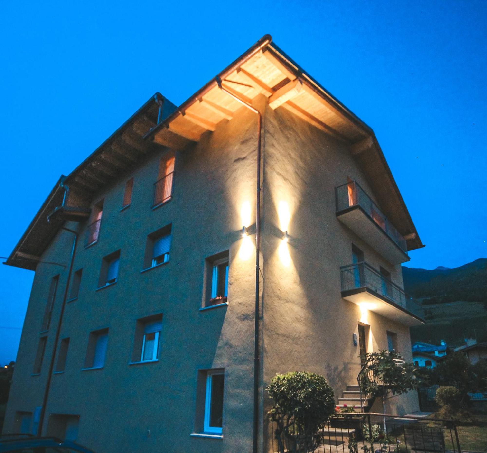 Apartment L'Envers Аоста Екстериор снимка